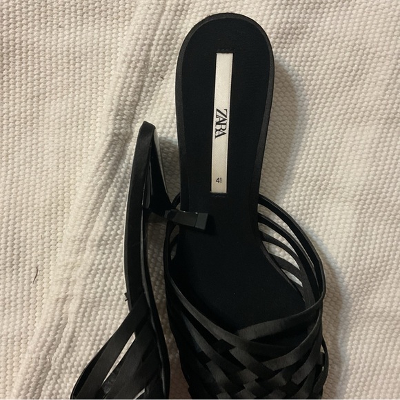 Zara Black Point Slide Heels Size  41 NWOT - Picture 5 of 6